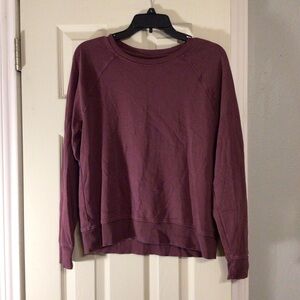 🛼🥁🧩 Athleta burgundy sweatshirt